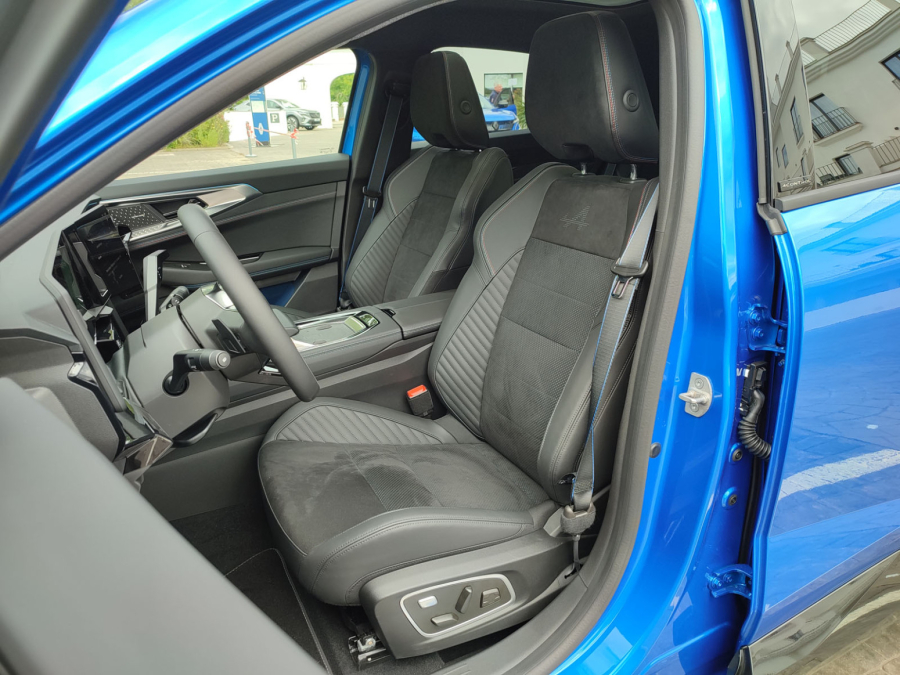 Prva vožnja: Renault Rafale – džet set