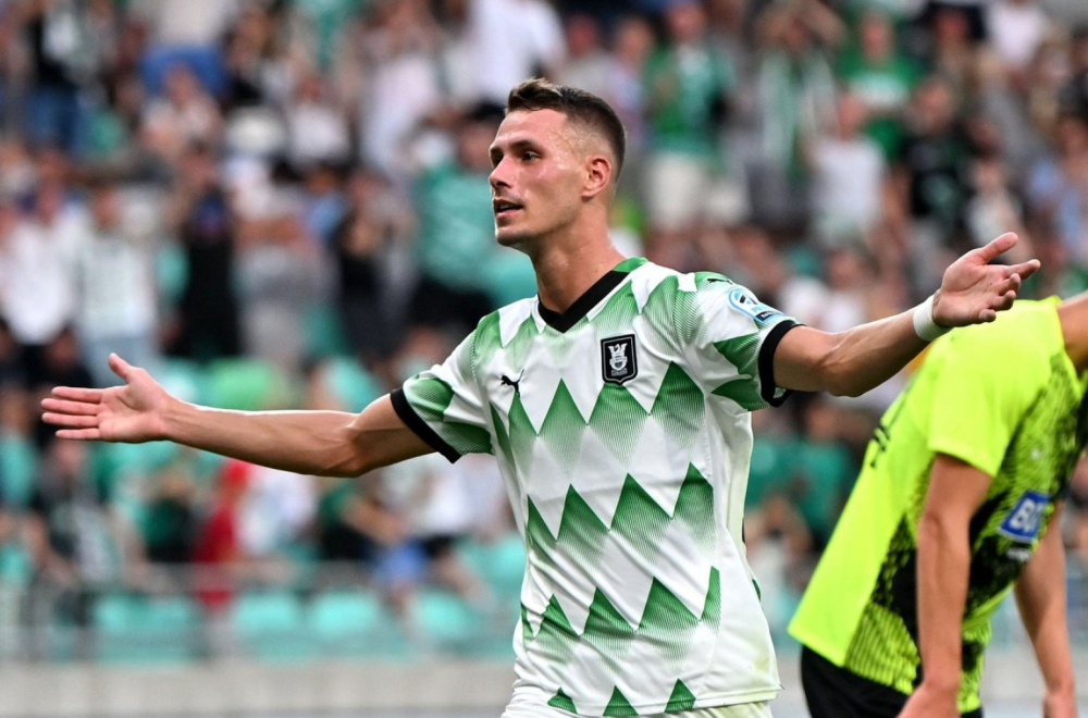 Incident na utakmici u Mariboru – fudbaler Olimpije pogođen u međunožje VIDEO