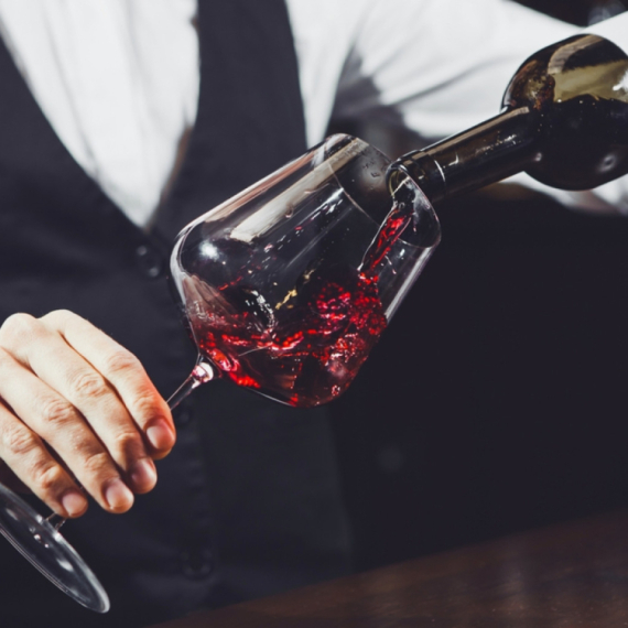 Skandal u Italiji: Slavne vinarije falsifikuju sopstvena vina