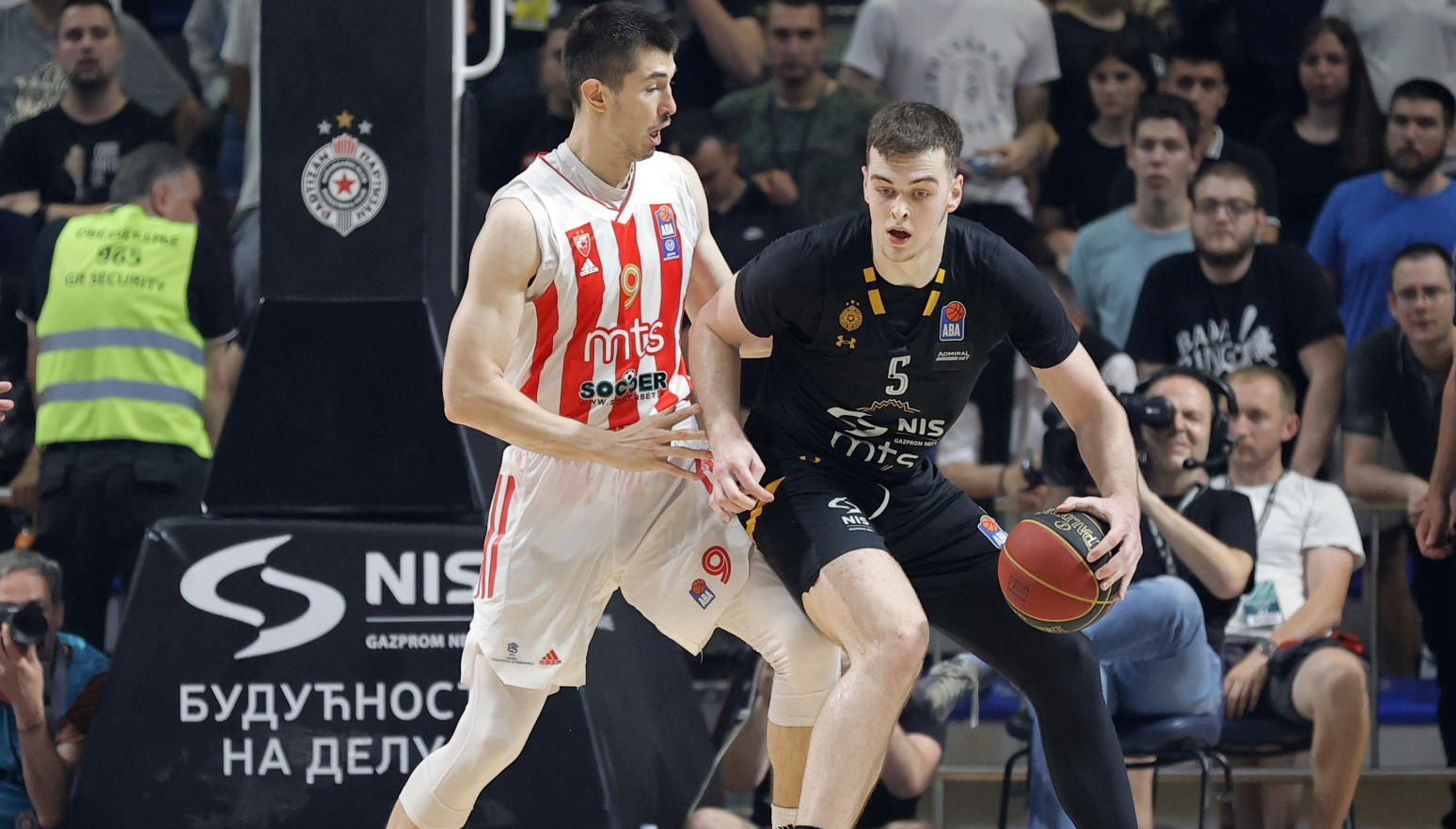 Zvezda sa najviše domaćih igrača – Partizan osmi u Evroligi