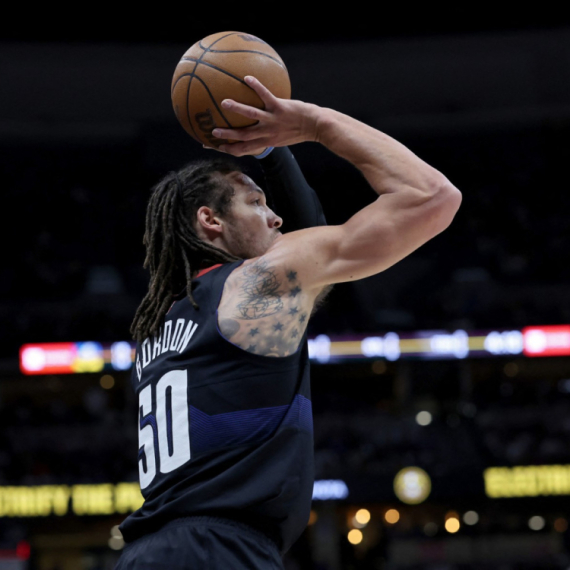 Gordon menja broj u čast preminulog brata