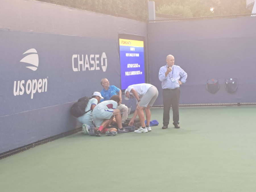 Horor na US openu – Kecmanovićev rival plakao, pa ga odveli u kolicima FOTO