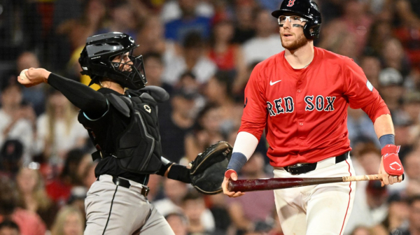 Ovo dosad nikada nismo videli: Igrač započeo utakmicu za jedan, a završio za drugi tim