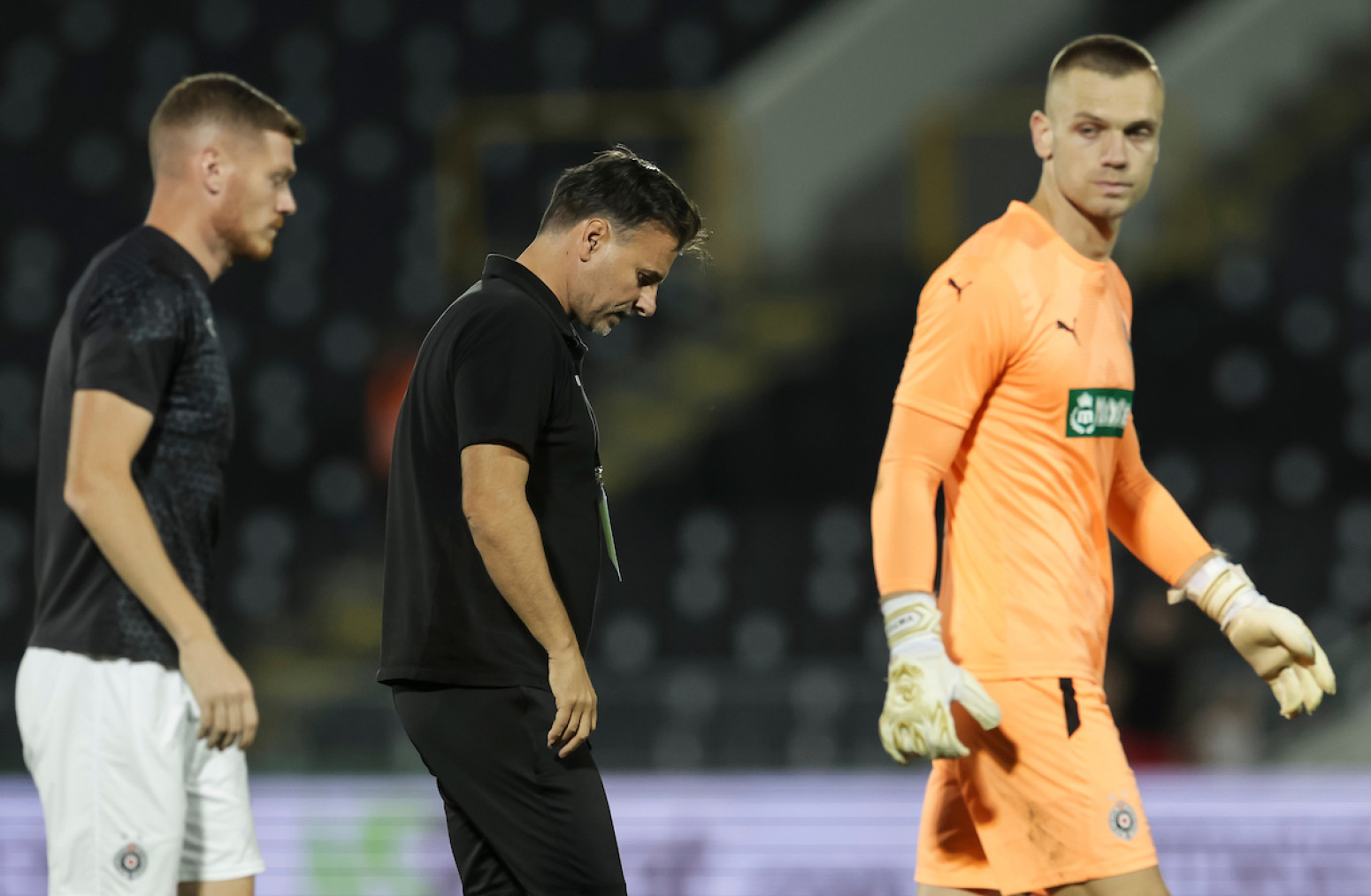 Rano je za tugu, za sreću kasno je