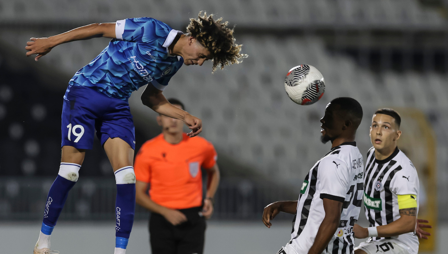 Rano je za tugu, za sreću kasno je