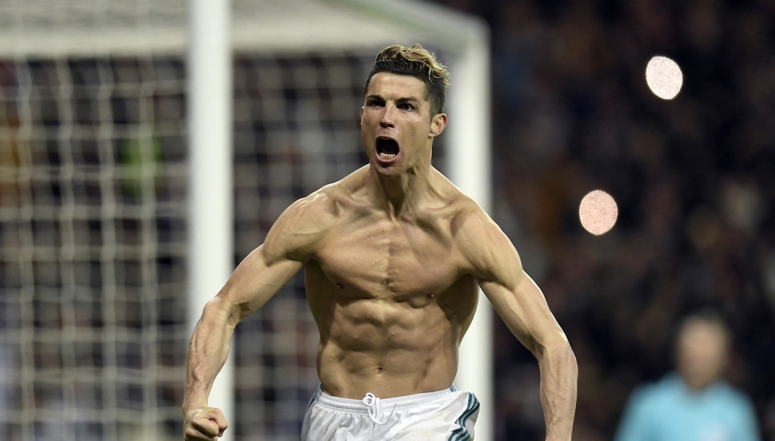 Ronaldo dobija posebnu nagradu UEFA