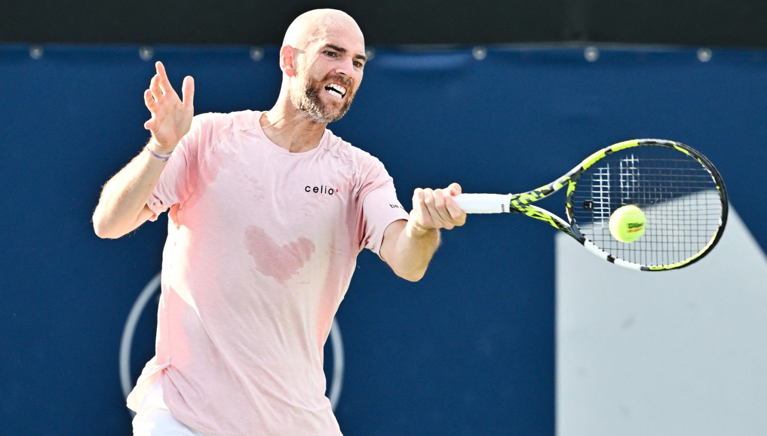 Manarino poslao kući Ćorića, Džang se predao Drejperu