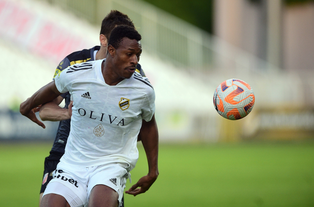 Čukarički ostao bez napadača – Badamosi se preselio u Belgiju