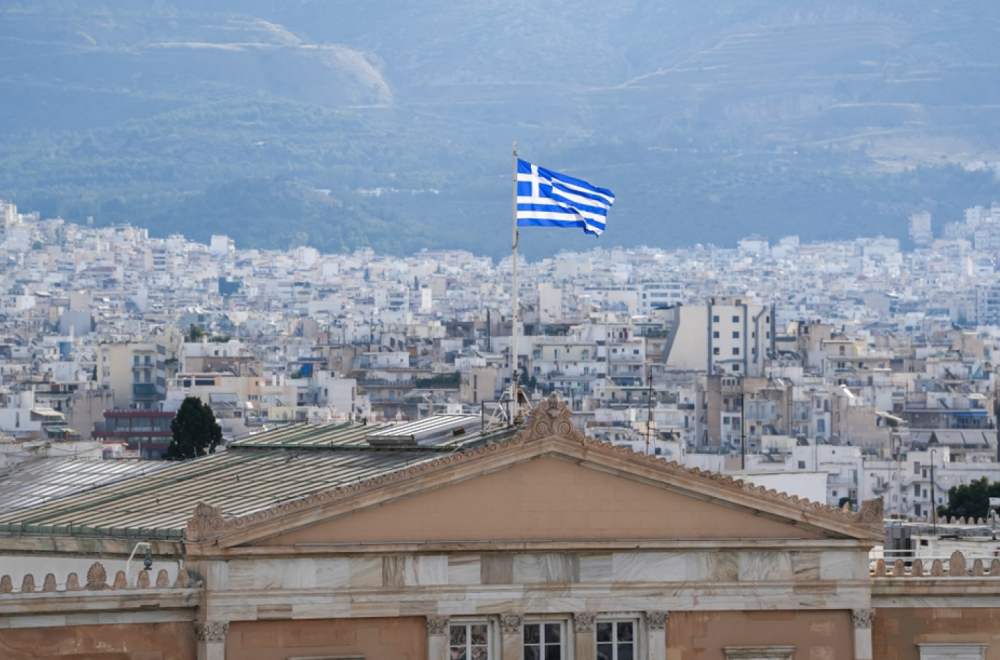 Greeks on their feet; Urgent meeting called; Everyone is in a panic