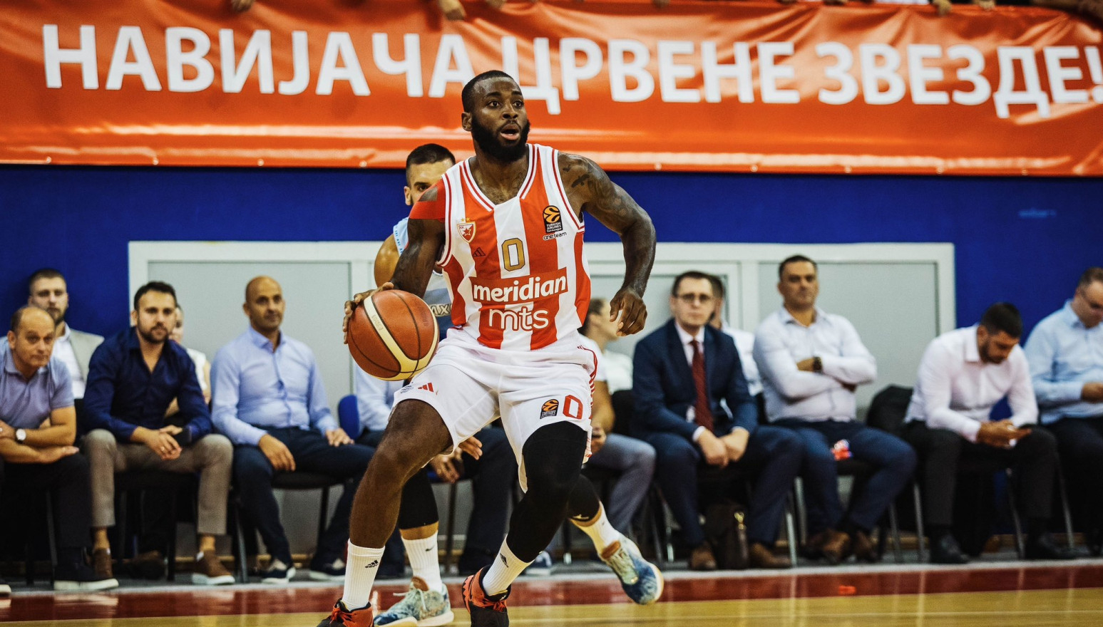 Crveno-bela žurka na Palama: Zvezda rešetala – odličan debi Kodija i Kenana