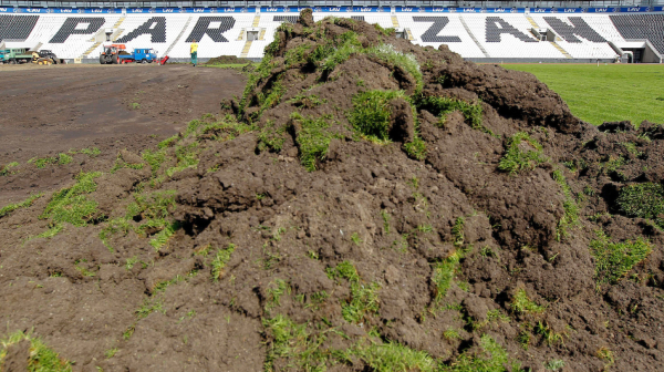 Eto, tako izgleda dno