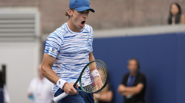 De Minor i Drejper lagano, Gofan izbacio Manarina