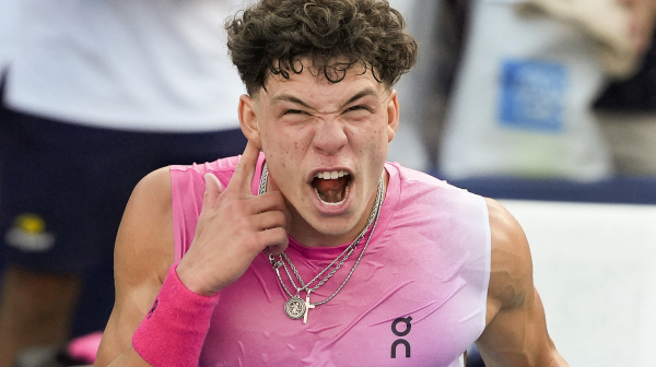 "Povlašćeni" Đoković naljutio Amerikance