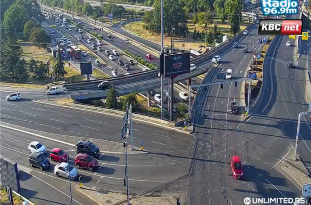 Kolaps od ranog jutra: Evo u kojim delovima Beograda su najveće gužve FOTO