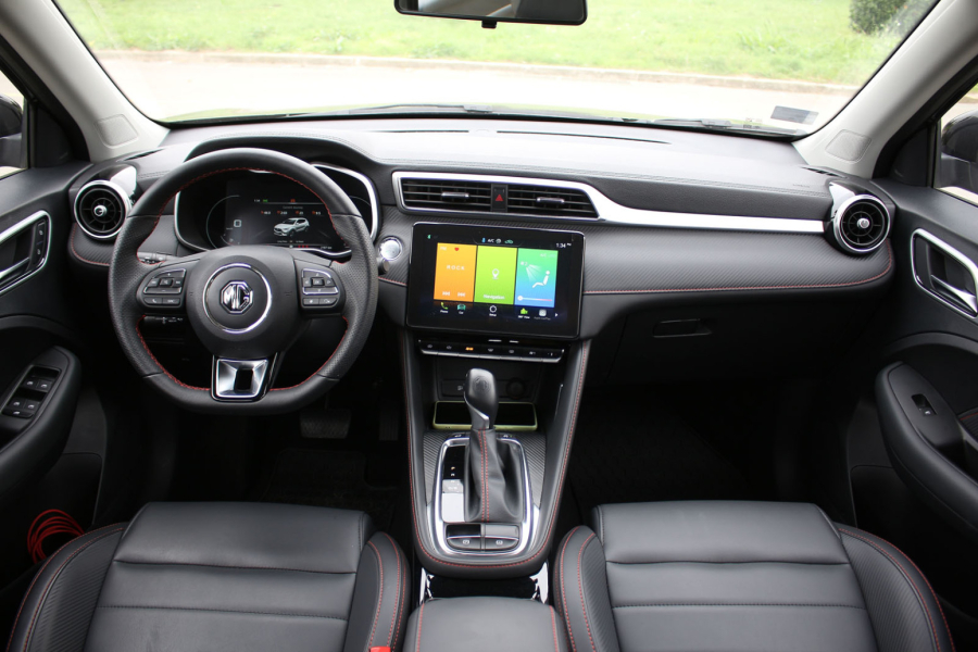 Test: MG ZS – tehnika narodu