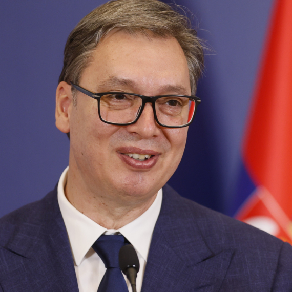 Vučić stigao u Prag