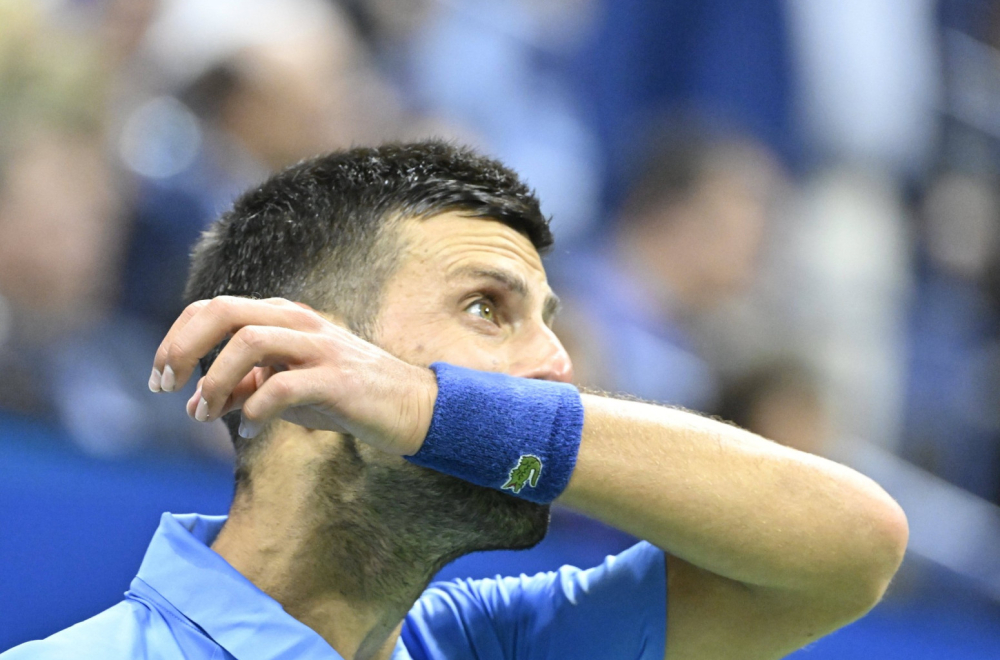 Nove glavobolje za Đokovića: Pad i veliki znak pitanja – Srbin je na ivici