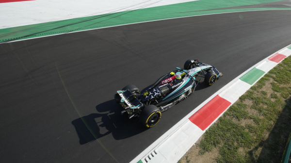 Zvanično: Kimi u Mercedesu