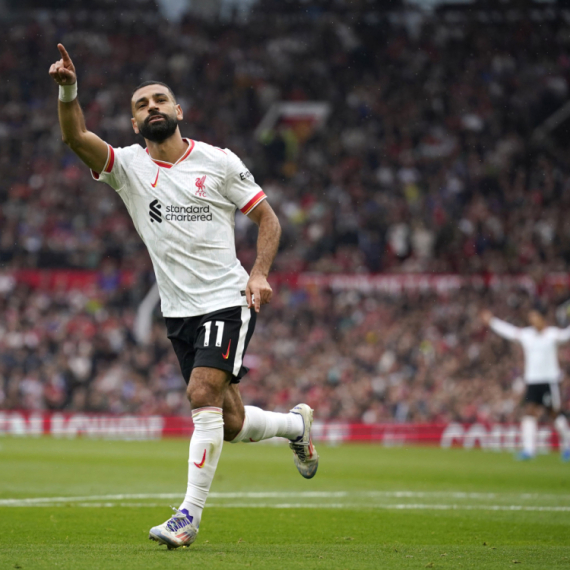 Liverpul opet ponizio Junajted na "Teatru snova"! VIDEO