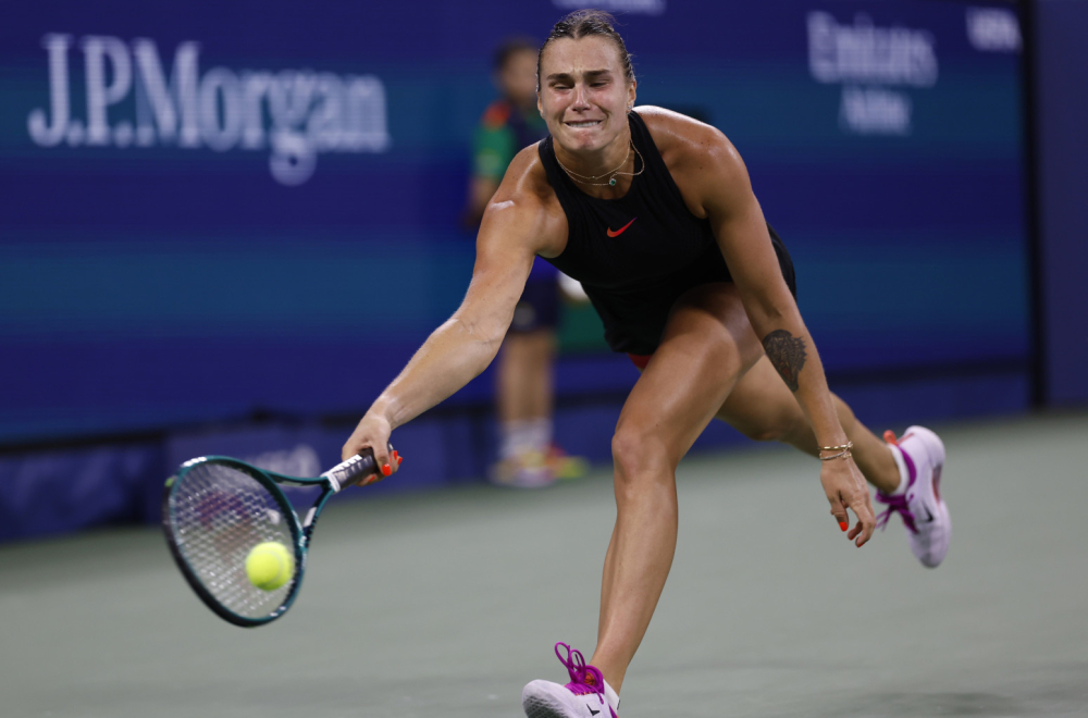 Sabalenka rutinski do četvrtfinala