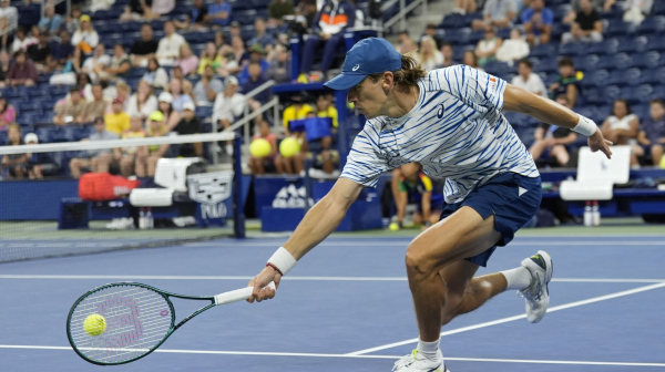 De Minor slavio u australijskoj bici