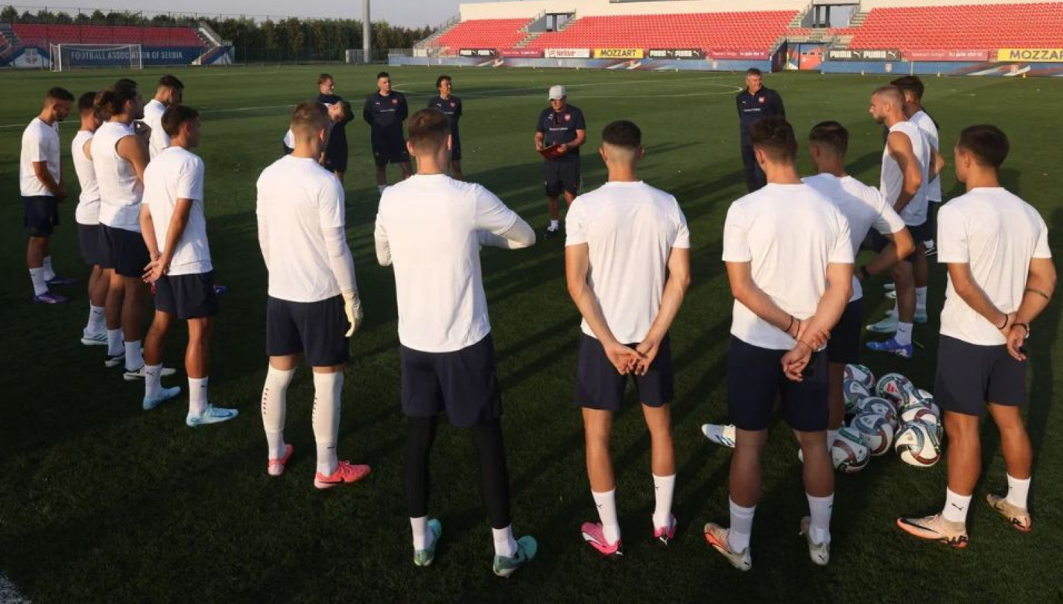 Sjajna atmosfera na treningu Srbije FOTO/VIDEO