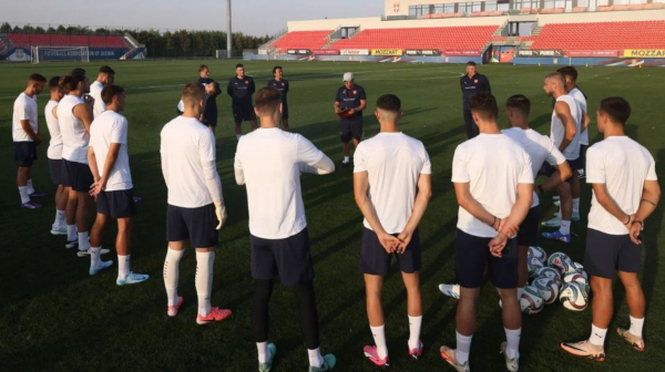 Sjajna atmosfera na treningu Srbije FOTO/VIDEO