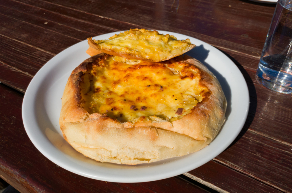 Svet poludeo za komplet lepinjom: Najbolji doručak na svetu FOTO/ANKETA