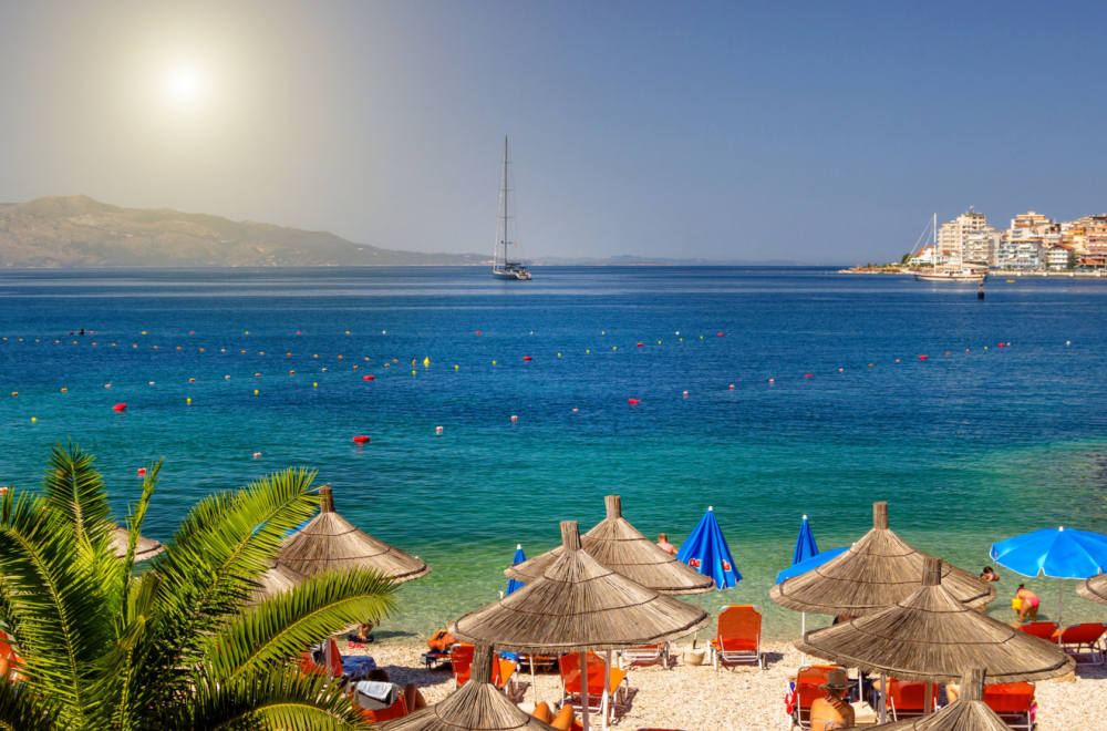 Noćenje u septembru i za 15 evra: Letovanje u susednoj zemlji sve popularnije među Srbima FOTO