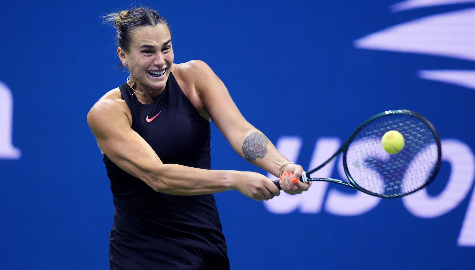Sabalenka deklasirala Dženg za novo polufinale US opena