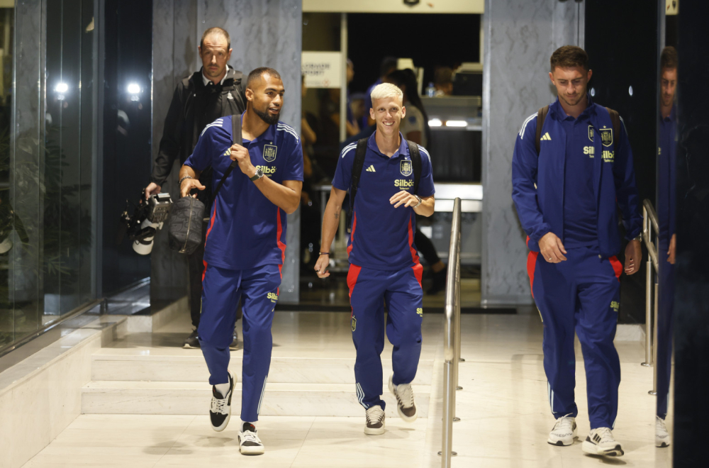 Evropski prvaci stigli u Beograd - ništa od autograma, samo osmeh FOTO/VIDEO