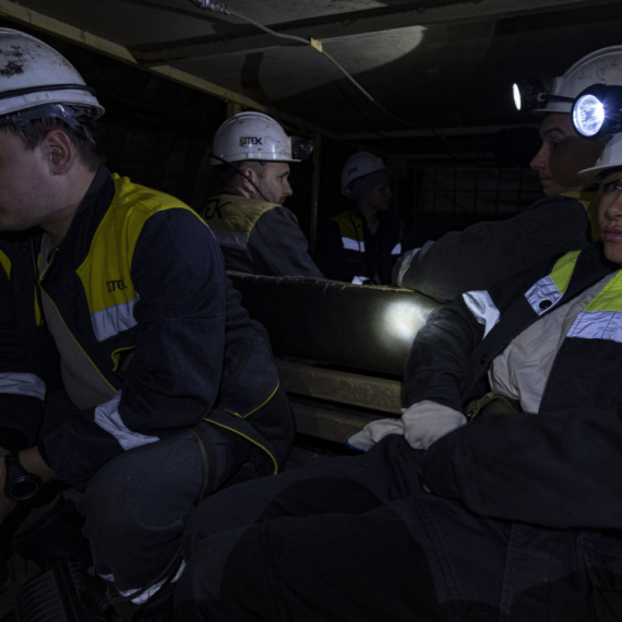 Uzbuna u Vranju: U toku akcija spasavanja rudara koji je upao u jamu