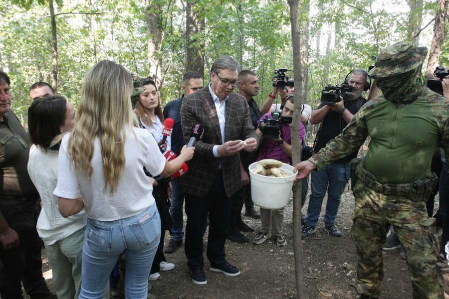 Second day in Podrinje; Vučić in Gučevo: To develop army even more; I