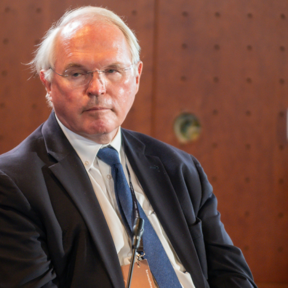 Hil: Na Srbiju se računa