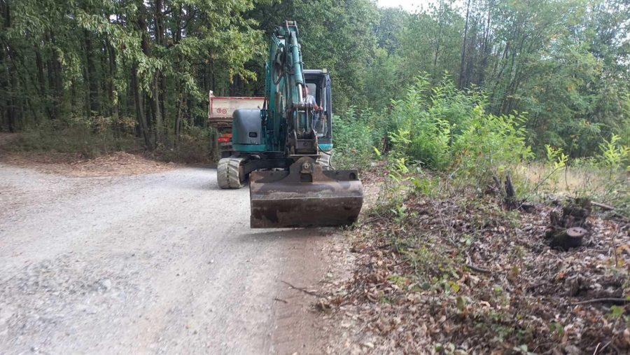 Mašine već krenule: Dva sela dobijaju nove puteve FOTO