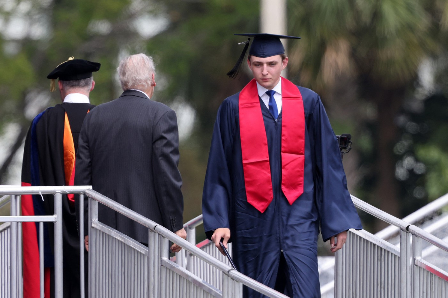 Baron Tramp odlučan: Ništa ljubav, samo biznis