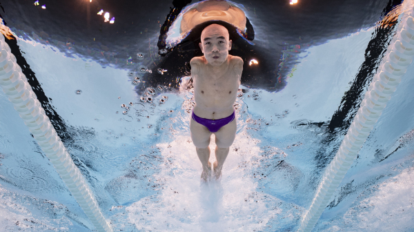 Kineski torpedo bez ruku – svet zadivljen plivačkom tehnikom paraolimpijca VIDEO