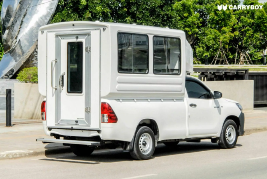 Za monahe, svece i časne sestre! FOTO/VIDEO