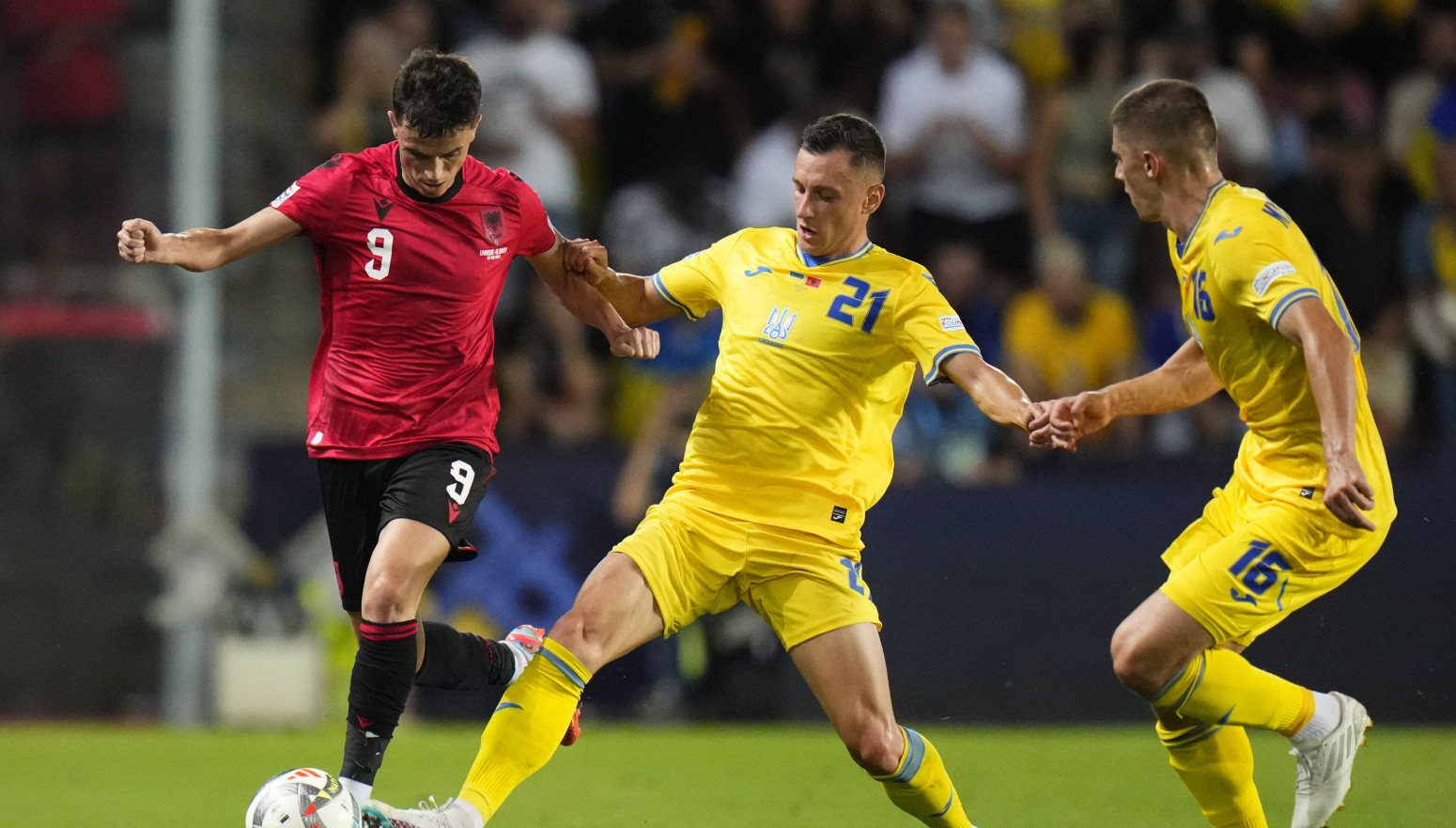 Skandalozna poruka o Kosovu na meču Ukrajine i Albanije FOTO
