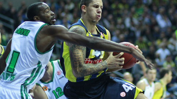 Poginuo turski košarkaš