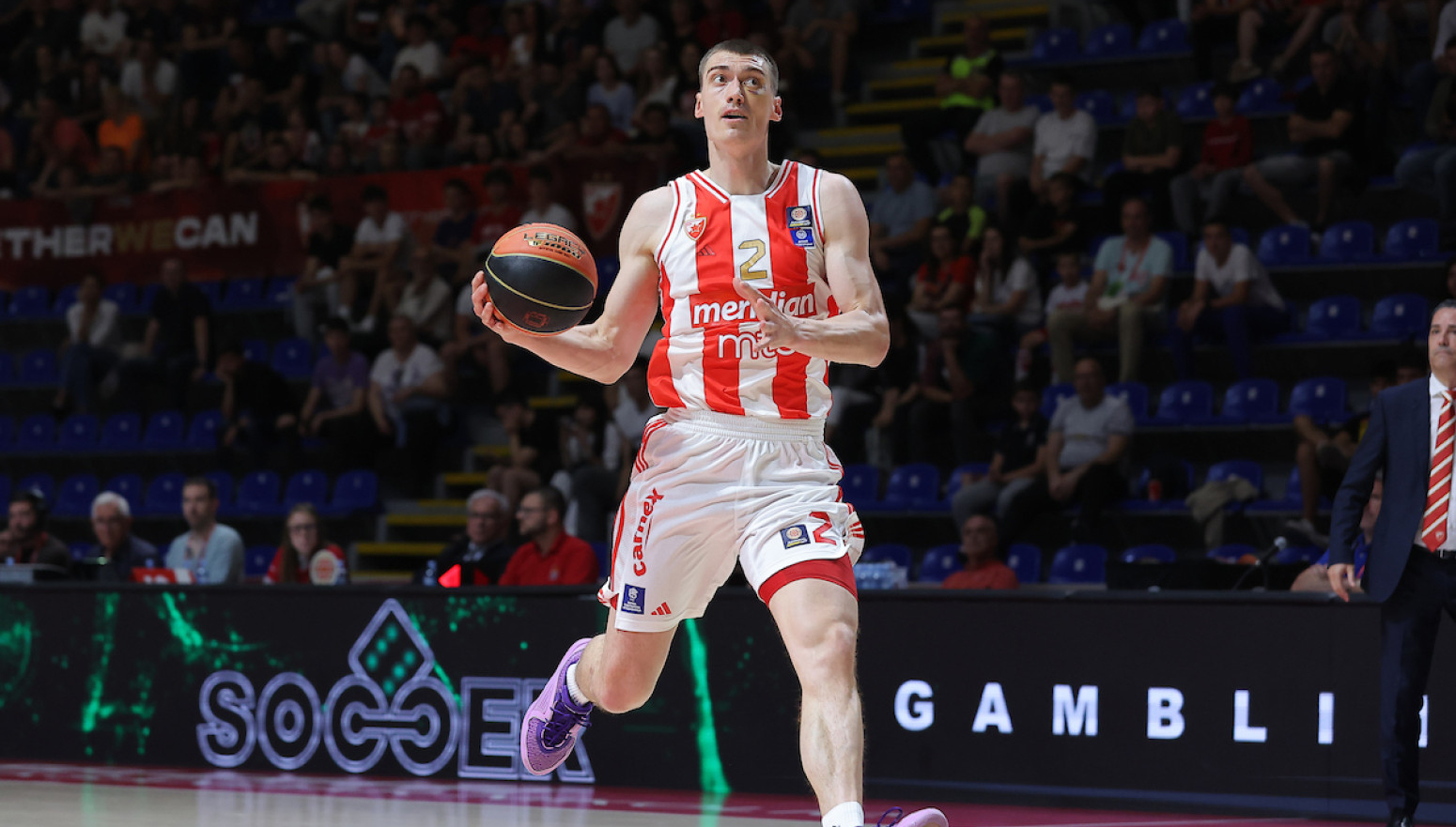 Zvezda "precrtala" igrača – sledeća stanica FMP?