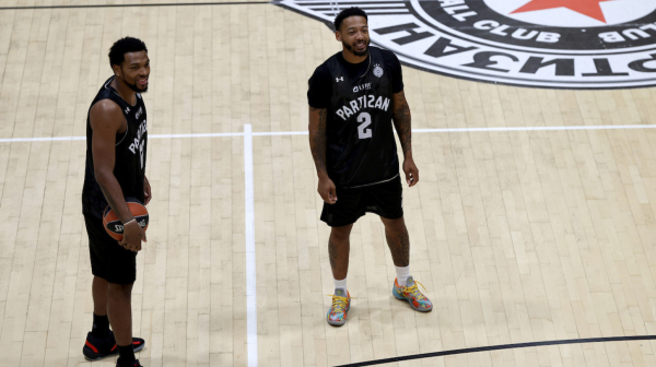 "Partizan mora da pobedi Zvezdu, zvaće me Boban i Dončić"