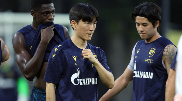 Hvang plaši sunarodnika iz Zvezde: "Zatvoriće aerodrom, nećeš se vratiti kući" VIDEO