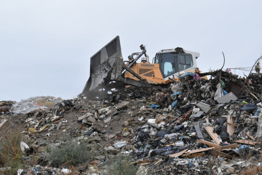 Vujović obišla radove na sanaciji deponije: Rešavamo problem građana star skoro pola veka