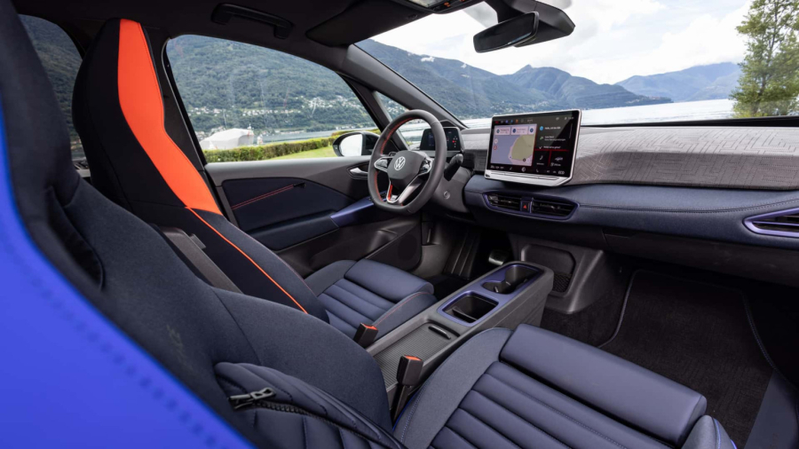 Nesvakidašnji dizajn: Auto-sedište ili jakna? FOTO