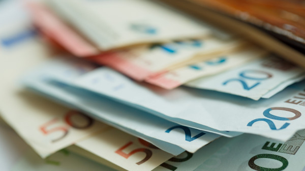Objavljena prosečna plata u Crnoj Gori