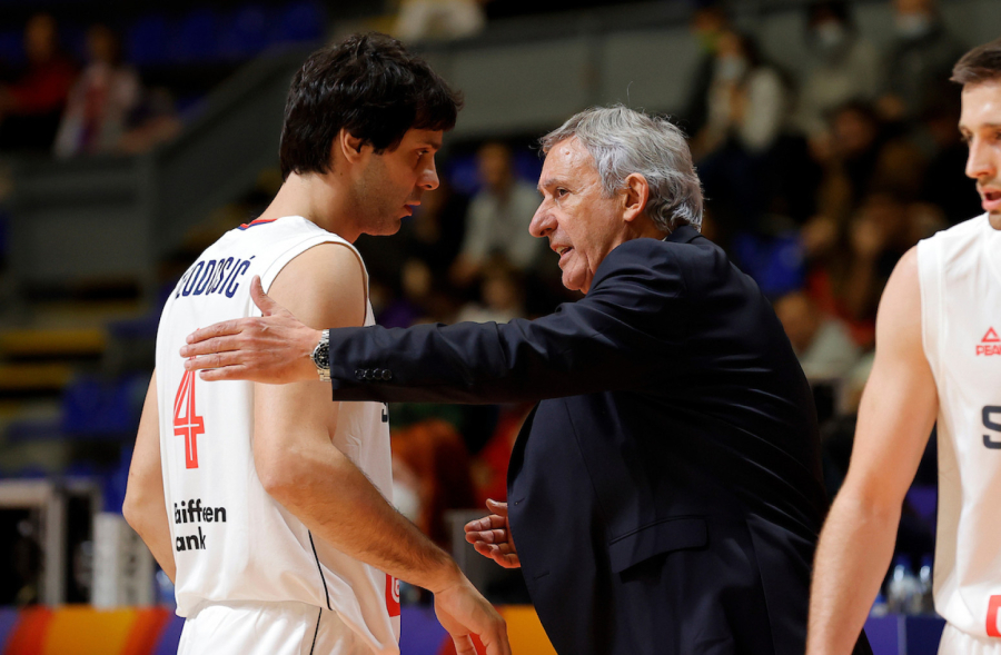 Od kraha u Berlinu do slavlja u Parizu – to je Pešić na klupi Srbije