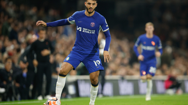 Napadač Čelsija pozirao sa terorističkom zastavom "UČK" FOTO