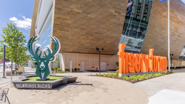 Zaradio 200 puta više posle NBA karijere - sad kupuje Bakse