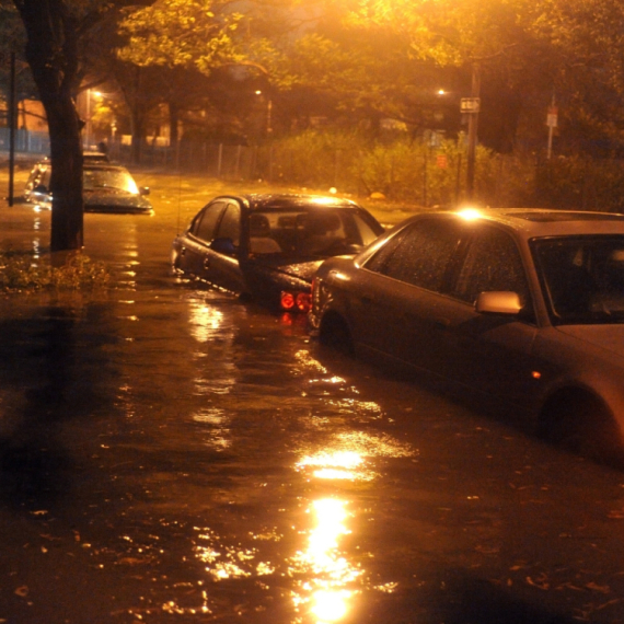 "Vodena bomba" pogodila deo Hrvatske VIDEO